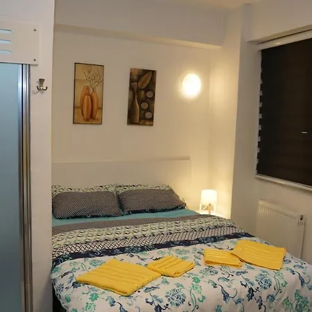 Hotel apartamentowy Trio Yenikapi Old