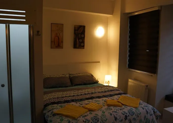 Trio Yenikapi Old Istanbul