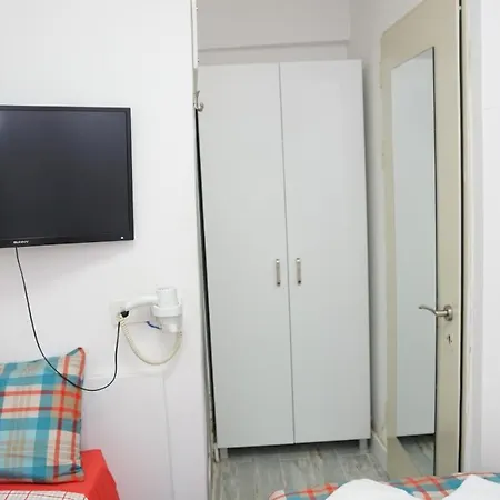 Trio Yenikapi Old Istambul